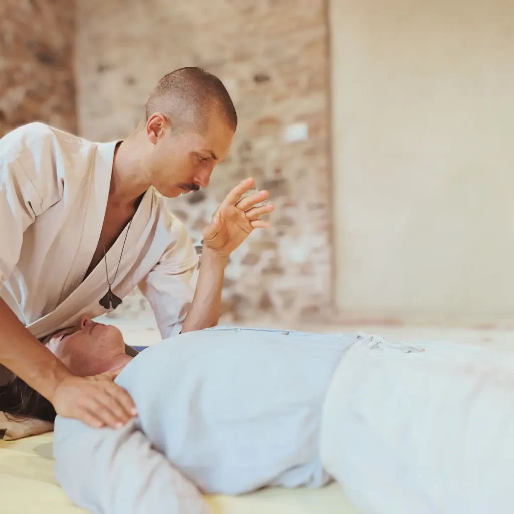Francesco in a shiatsu Session